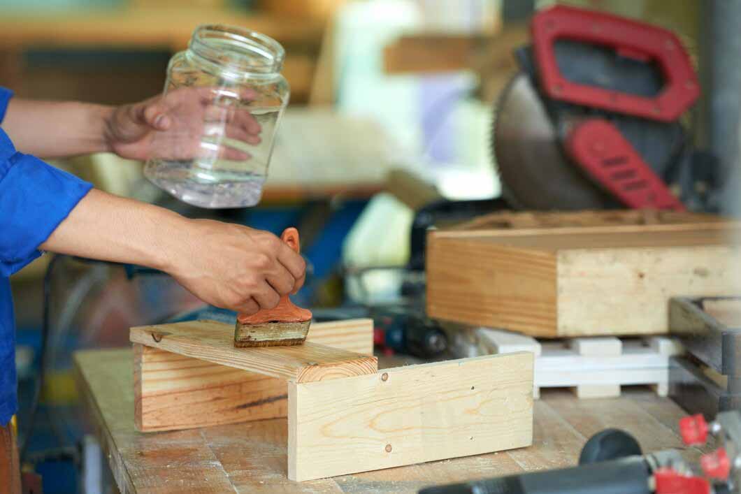 Aceites para madera: qué es y para qué sirve cada uno
